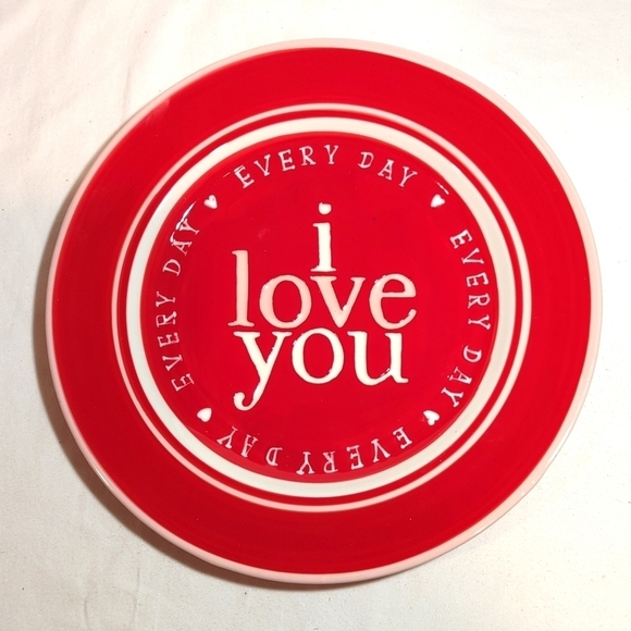 Glory Haus Other - i love you everyday Plate, Kalyn Dunks Designs for Glory Haus, Red